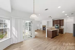 15614 Normans Landing Dr, Charlotte, NC 28273 - Photo 12