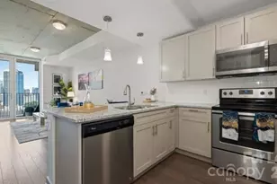 640 N Church St, Charlotte, NC 28202 - Photo 18