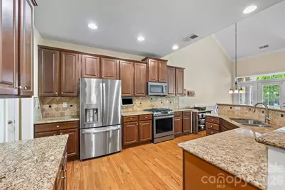 1914 Colony Line Court, Charlotte, NC 28210 - Photo 10
