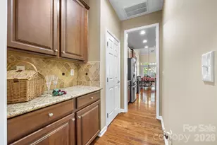 1914 Colony Line Ct, Charlotte, NC 28210 - Photo 6