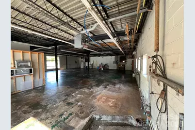 166 N Logan Street, Marion, NC 28752 - Photo 8