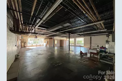 166 N Logan Street, Marion, NC 28752 - Photo 6