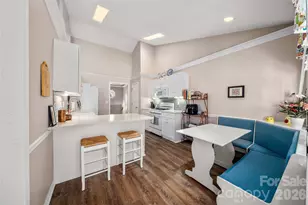 1107 Citation Cir, Hendersonville, NC 28739 - Photo 20