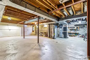 8 N Oak Forest Dr, Asheville, NC 28803 - Photo 30