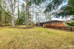 8 N Oak Forest Dr, Asheville, NC 28803 - Photo 34