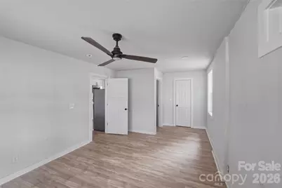 3027 Remington Street, Charlotte, NC 28216 - Photo 4