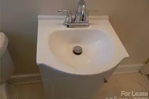 1701 Washington Ave, Charlotte, NC 28216 - Photo 18