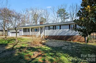 1140 Knollwood Dr, Claremont, NC 28610 - Photo 2