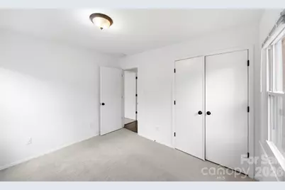 6924 Woodfield Drive, Charlotte, NC 28215 - Photo 20