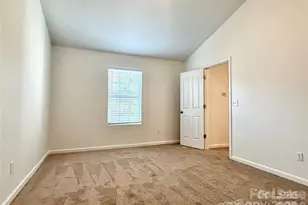 6207 Thompson Brook Lane, Charlotte, NC 28212 - Photo 14