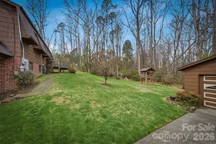 2480 Sweetbriar Cir, Lenoir, NC 28645 - Photo 8