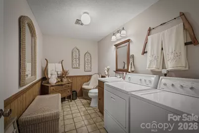 2480 Sweetbriar Circle, Lenoir, NC 28645 - Photo 32