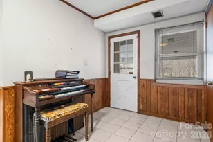 142 Pearson Dr, Morganton, NC 28655 - Photo 26