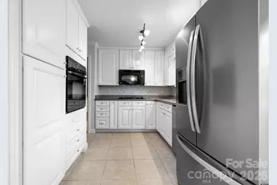 142 Pearson Drive, Morganton, NC 28655 - Photo 10