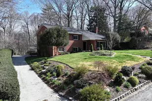 142 Pearson Dr, Morganton, NC 28655 - Photo 1