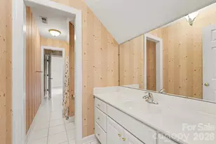 1021 Horse Rock Rd, Hickory, NC 28602 - Photo 26