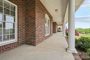 1021 Horse Rock Rd, Hickory, NC 28602 - Photo 6