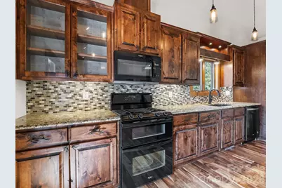 134 Chapel Point Road, Lake Lure, NC 28746 - Photo 8