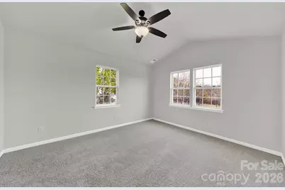 112 N Woodcliff Lane, Mount Holly, NC 28120 - Photo 6