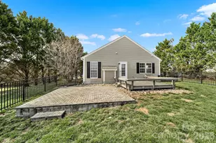 112 N Woodcliff Ln, Mount Holly, NC 28120 - Photo 16