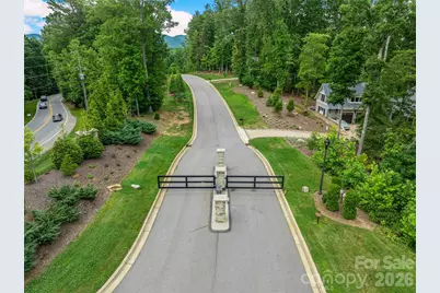 17 Hendrickson Court, Candler, NC 28715 - Photo 2