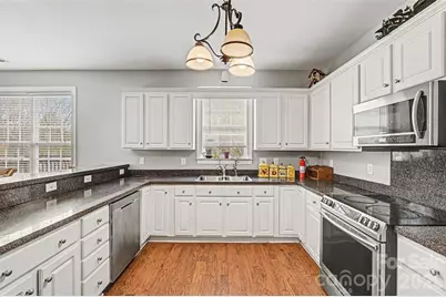 11115 Caroline Whitney Circle, Charlotte, NC 28212 - Photo 22