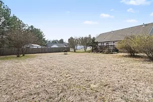 11115 Caroline Whitney Cir, Charlotte, NC 28212 - Photo 12