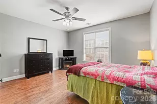 11115 Caroline Whitney Cir, Charlotte, NC 28212 - Photo 26