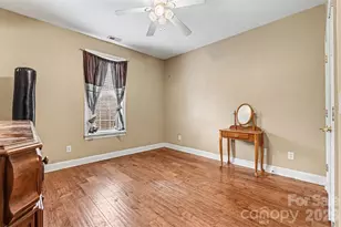 11115 Caroline Whitney Cir, Charlotte, NC 28212 - Photo 30