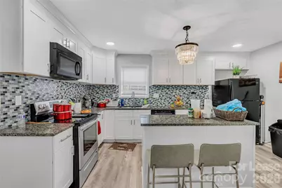 6628 Cool Water Court, Charlotte, NC 28215 - Photo 10