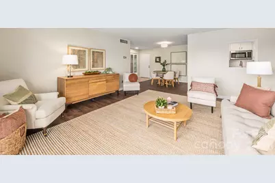 1323 Queens Road #324, Charlotte, NC 28207 - Photo 4