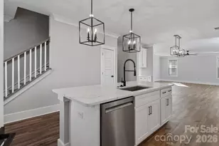 1640 Dresden Dr, Rock Hill, SC 29732 - Photo 12