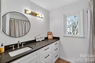 3706 Selwyn Farms Ln, Charlotte, NC 28209 - Photo 14