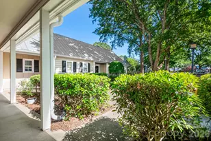 3706 Selwyn Farms Ln, Charlotte, NC 28209 - Photo 4