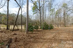 2025 Creekwood Dr, York, SC 29745 - Photo 28