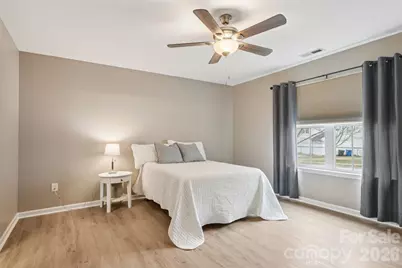 2457 Marthas Ridge Drive, Statesville, NC 28625 - Photo 14