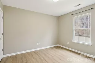 2457 Marthas Ridge Dr, Statesville, NC 28625 - Photo 20