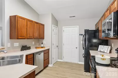 2457 Marthas Ridge Drive, Statesville, NC 28625 - Photo 10