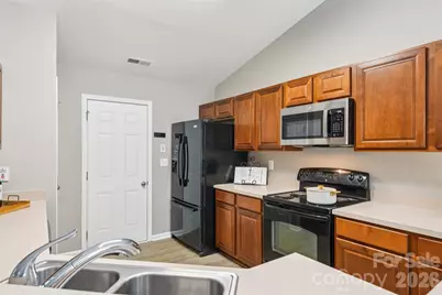 2457 Marthas Ridge Drive, Statesville, NC 28625 - Photo 10