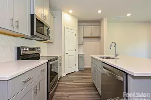 5240 Brailey Cir, Kannapolis, NC 28081 - Photo 8