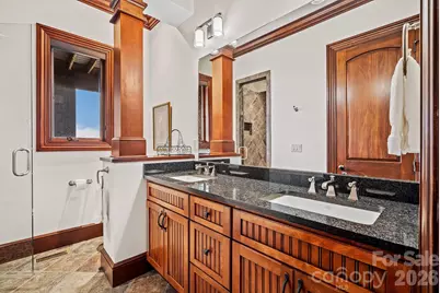 29 South Point Drive, Asheville, NC 28804 - Photo 32