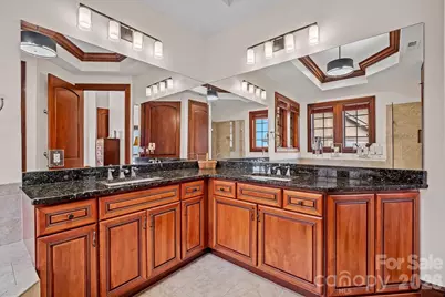 29 South Point Drive, Asheville, NC 28804 - Photo 20