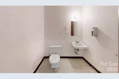 117 Doctors Park, Lincolnton, NC 28092 - Photo 12