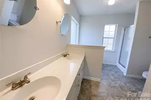 11923 Brownestone View Dr, Charlotte, NC 28269 - Photo 12