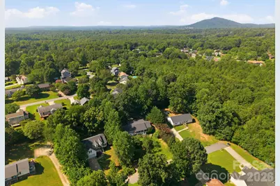 5227 Foley Drive, Hickory, NC 28602 - Photo 4