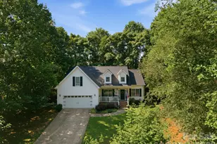5227 Foley Dr, Hickory, NC 28602 - Photo 2