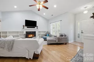5227 Foley Dr, Hickory, NC 28602 - Photo 6