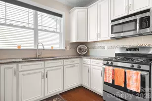 12705 Meetinghouse Dr, Cornelius, NC 28031 - Photo 10