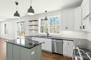 22 Deep Woods Rd, Weaverville, NC 28787 - Photo 8