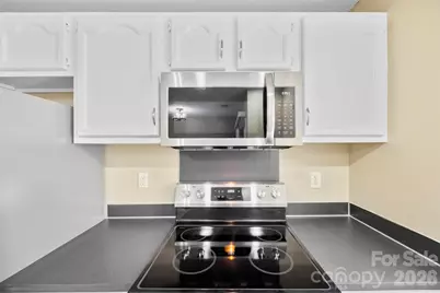 3105 Summercroft Lane, Charlotte, NC 28269 - Photo 12